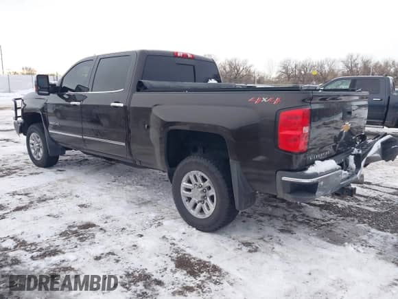 2018 Chevrolet Silverado 2500HD LTZ with VIN 1GC1KWEY8JF244493, listed as a IAAI auction lot 41313345 with 134,271 mi miles and . Bid and sale history available at DreamBid. Image 3.
