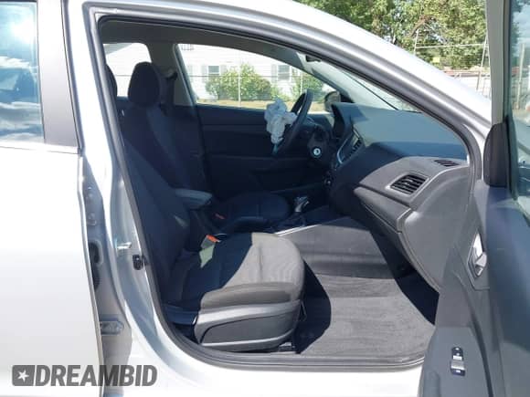 2021 Hyundai Accent SE с VIN 3KPC24A62ME145720, выставлен на аукционе IAAI как лот 43087286 с пробегом 24 710 миль миль и . История ставок и продаж доступна на DreamBid. Изображение 5.
