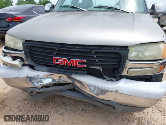 1999 GMC Sierra 1500 SL с VIN 1GTEC14V2XE521601, выставлен на аукционе IAAI как лот 42318338 с пробегом Не указан миль и . История ставок и продаж доступна на DreamBid. Изображение 6.