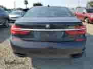 2017 BMW 7 Series 750i с VIN WBA7F0C39HGM21489, выставлен на аукционе Copart как лот 65051675 с пробегом 79 416 миль миль и Чистый • Clean title. История ставок и продаж доступна на DreamBid. Изображение 6.