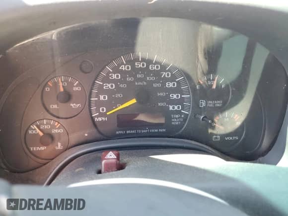1999 Chevrolet Express с VIN 1GBFG15R2X1008869, выставлен на аукционе Copart как лот 61620025 с пробегом Не указан миль и Списание • Salvage title. История ставок и продаж доступна на DreamBid. Изображение 9.
