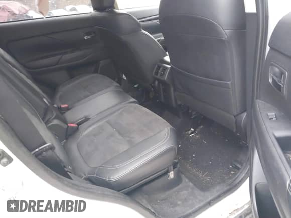 2020 Mitsubishi Outlander ES с VIN JA4AZ3A37LZ008157, выставлен на аукционе IAAI как лот 41110526 с пробегом 70 152 миль миль и . История ставок и продаж доступна на DreamBid. Изображение 8.