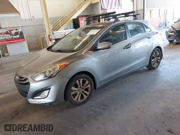 2013 Hyundai Elantra с VIN KMHD35LE8DU052337, выставлен на аукционе IAAI как лот 42816093 с пробегом 209 006 миль миль и . История ставок и продаж доступна на DreamBid. Изображение 2.