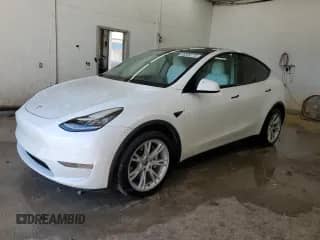 2020 Tesla Model Y Long Range с VIN 5YJYGDEE2LF044873, выставлен на аукционе Copart как лот 86326175 с пробегом 72 921 миль миль и Списание • Salvage title. История ставок и продаж доступна на DreamBid. Изображение 1.