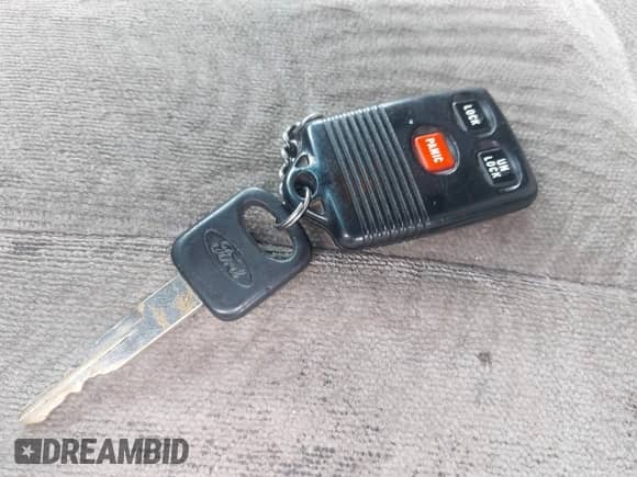 1999 Ford Econoline Cargo Recreational with VIN 1FDRE14L4XHA56517, listed as a IAAI auction lot 42186104 with 200,382 mi miles and . Bid and sale history available at DreamBid. Image 11.