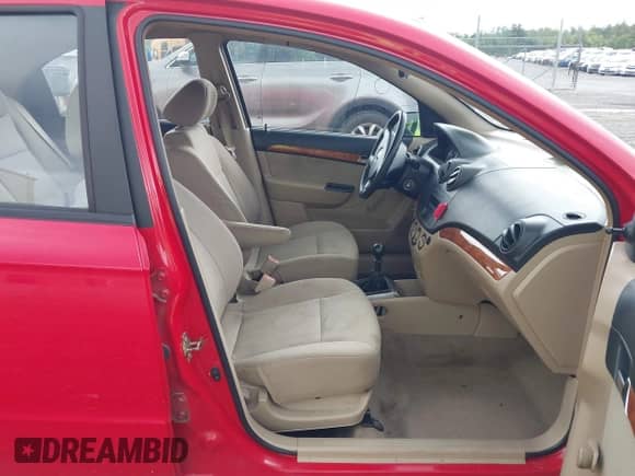 2007 Chevrolet Aveo LS with VIN KL1TD56697B076896, listed as a IAAI auction lot 42969999 with Not provided miles and . Bid and sale history available at DreamBid. Image 5.