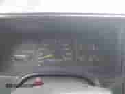 1999 Chevrolet Silverado 3500 с VIN 1GCHK33J3XF016767, выставлен на аукционе IAAI как лот 42542736 с пробегом 151 672 миль миль и . История ставок и продаж доступна на DreamBid. Изображение 7.