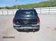 2002 Chevrolet TrailBlazer LS z VIN 1GNDT13S922128652, wystawiony jako IAAI lot #42212905 z przebiegiem 213 734 mil mil oraz . Historia ofert i sprzedaży dostępna na DreamBid. Obrazek 16.