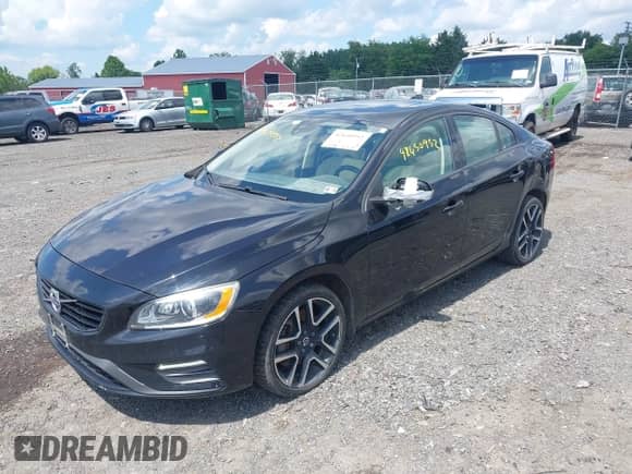 2018 Volvo S60 Dynamic с VIN YV140MTL7J2454888, выставлен на аукционе IAAI как лот 42650952 с пробегом 115 852 миль миль и . История ставок и продаж доступна на DreamBid. Изображение 2.