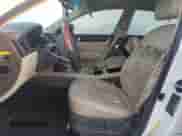 2012 Hyundai Genesis 3.8L z VIN KMHGC4DD2CU190077, wystawiony jako Copart lot #74075824 z przebiegiem Nie podano mil oraz Szkoda całkowita • Salvage title. Historia ofert i sprzedaży dostępna na DreamBid. Obrazek 7.