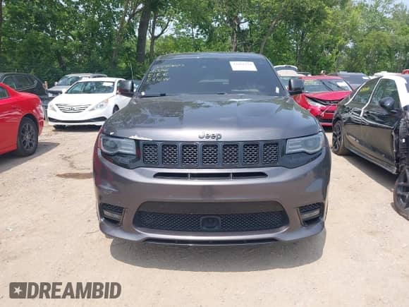 2018 Jeep Grand Cherokee SRT с VIN 1C4RJFDJ7JC281644, выставлен на аукционе IAAI как лот 42481239 с пробегом 160 218 миль миль и . История ставок и продаж доступна на DreamBid. Изображение 12.