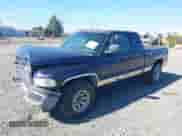 1998 Dodge 2500 с VIN 1B7KC2363WJ196210, выставлен на аукционе IAAI как лот 43280325 с пробегом 284 215 миль миль и . История ставок и продаж доступна на DreamBid. Изображение 2.