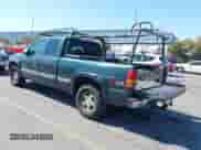 2001 Chevrolet Silverado 1500 LS z VIN 2GCEK19T611293248, wystawiony jako IAAI lot #43001089 z przebiegiem 365 729 mil mil oraz . Historia ofert i sprzedaży dostępna na DreamBid. Obrazek 3.