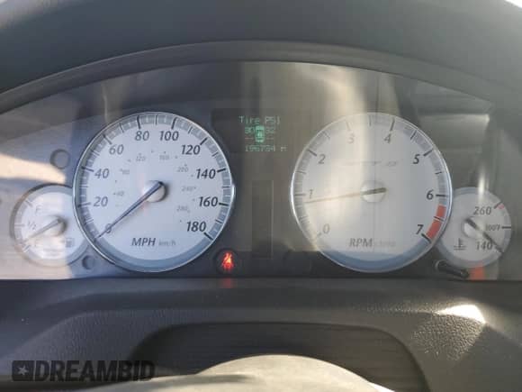 2006 Chrysler 300 C SRT-8 с VIN 2C3LA73W76H508574, выставлен на аукционе Copart как лот 69081025 с пробегом 196 734 миль миль и Чистый • Clean title. История ставок и продаж доступна на DreamBid. Изображение 9.