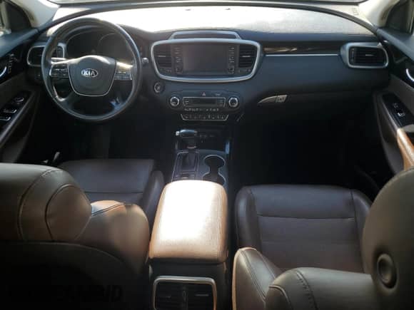 2019 Kia Sorento SX with VIN 5XYPK4A58KG448896, listed as a Copart auction lot 86141995 with 162,896 mi miles and Clean title. Bid and sale history available at DreamBid. Image 8.