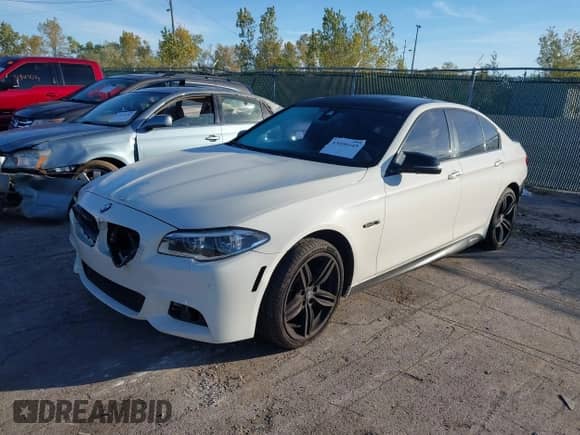 2015 BMW 5 Series 535i xDrive with VIN WBA5B3C50FD544229, listed as a IAAI auction lot 43406645 with 88,062 mi miles and . Bid and sale history available at DreamBid. Image 2.