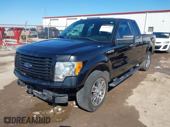 2014 Ford F-150 XL с VIN 1FTFX1CF5EKE00160, выставлен на аукционе IAAI как лот 41762642 с пробегом 145 402 миль миль и . История ставок и продаж доступна на DreamBid. Изображение 2.
