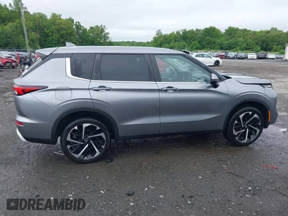 2022 Mitsubishi Outlander SE с VIN JA4J4UA86NZ081782, выставлен на аукционе IAAI как лот 42241888 с пробегом 115 394 миль миль и . История ставок и продаж доступна на DreamBid. Изображение 13.