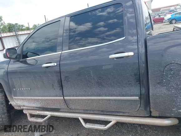 2016 Chevrolet Silverado 1500 LTZ с VIN 3GCUKSEC8GG239263, выставлен на аукционе IAAI как лот 42407990 с пробегом 174 821 миль миль и . История ставок и продаж доступна на DreamBid. Изображение 15.