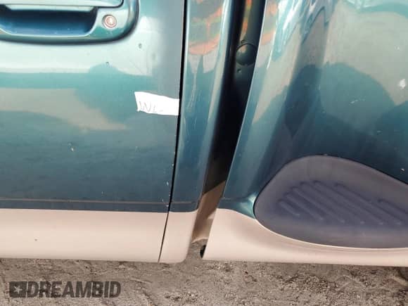 1997 Ford F-150 XL with VIN 1FTDF0765VKC35466, listed as a Copart auction lot 74205574 with 306,010 mi miles and Non repairable. Bid and sale history available at DreamBid. Image 12.