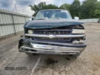 2002 Chevrolet Silverado 1500 LS z VIN 1GCEK19T72E194891, wystawiony jako Copart lot #81889125 z przebiegiem 262 356 mil mil oraz Szkoda całkowita • Salvage title. Historia ofert i sprzedaży dostępna na DreamBid. Obrazek 5.