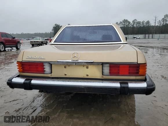 1985 Mercedes-Benz SL с VIN WDBBA45C9FA016084, выставлен на аукционе Copart как лот 86268694 с пробегом 94 159 миль миль и Чистый • Clean title. История ставок и продаж доступна на DreamBid. Изображение 6.