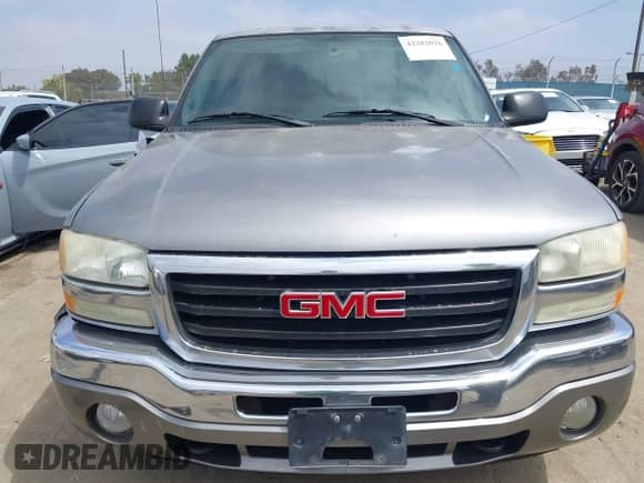 2007 GMC Sierra 1500 SLE1 with VIN 2GTEC13Z171168600, listed as a IAAI auction lot 42282026 with 238,679 mi miles and . Bid and sale history available at DreamBid. Image 12.