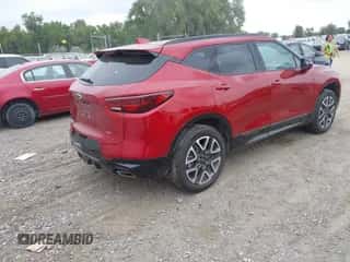 2024 Chevrolet Blazer RS с VIN 3GNKBKRS4RS130895, выставлен на аукционе IAAI как лот 43099168 с пробегом 11 630 миль миль и . История ставок и продаж доступна на DreamBid. Изображение 4.