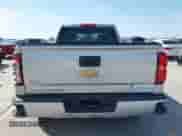 2017 Chevrolet Silverado 1500 Custom с VIN 1GCRCPEH6HZ367918, выставлен на аукционе IAAI как лот 42257373 с пробегом 117 010 миль миль и . История ставок и продаж доступна на DreamBid. Изображение 16.