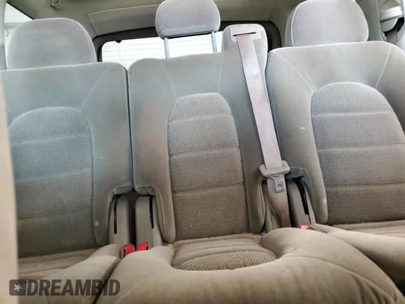 2003 Ford Explorer XLT z VIN 1FMZU73K63ZA96052, wystawiony jako Copart lot #82070375 z przebiegiem 193 807 mil mil oraz Czysty tytuł • Clean title. Historia ofert i sprzedaży dostępna na DreamBid. Obrazek 10.