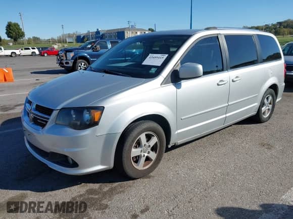 2011 Dodge Grand Caravan Crew with VIN 2D4RN5DGXBR679493, listed as a IAAI auction lot 43489415 with 197,188 mi miles and . Bid and sale history available at DreamBid. Image 2.