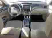 2013 Subaru Forester X Touring z VIN JF2SHAHC2DH412029, wystawiony jako Copart lot #82295635 z przebiegiem 88 432 mil mil oraz Szkoda całkowita • Salvage title. Historia ofert i sprzedaży dostępna na DreamBid. Obrazek 8.