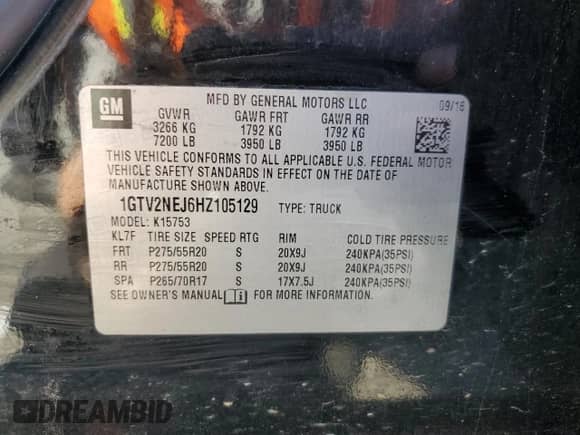 2017 GMC Sierra 1500 SLT z VIN 1GTV2NEJ6HZ105129, wystawiony jako Copart lot #58186405 z przebiegiem 160 738 mil mil oraz Szkoda całkowita • Salvage title. Historia ofert i sprzedaży dostępna na DreamBid. Obrazek 12.