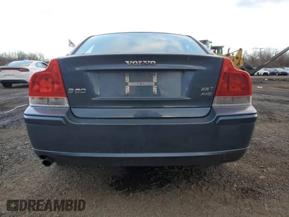 2007 Volvo S60 2.5L Turbo с VIN YV1RH592472623955, выставлен на аукционе Copart как лот 82886134 с пробегом 215 204 миль миль и Списание • Salvage title. История ставок и продаж доступна на DreamBid. Изображение 6.