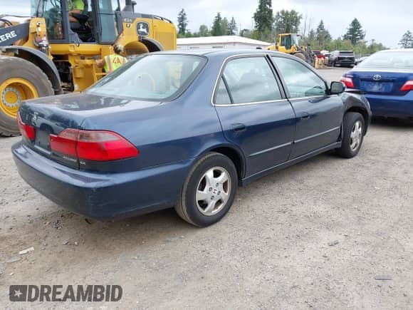 1999 Honda Accord EX with VIN 1HGCG5653XA047263, listed as a IAAI auction lot 42696595 with 146,731 mi miles and . Bid and sale history available at DreamBid. Image 4.