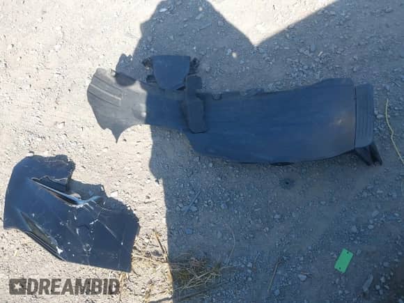 2018 Hyundai Santa Fe SE with VIN KM8SMDHF7JU268529, listed as a IAAI auction lot 42943684 with 101,510 mi miles and . Bid and sale history available at DreamBid. Image 12.