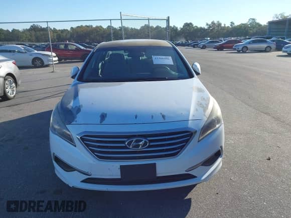 2017 Hyundai Sonata SE z VIN 5NPE24AF5HH534409, wystawiony jako IAAI lot #43306906 z przebiegiem 151 947 mil mil oraz . Historia ofert i sprzedaży dostępna na DreamBid. Obrazek 12.