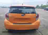 2015 Toyota Prius One z VIN JTDKDTB36F1108812, wystawiony jako IAAI lot #42464219 z przebiegiem 67 138 mil mil oraz . Historia ofert i sprzedaży dostępna na DreamBid. Obrazek 17.