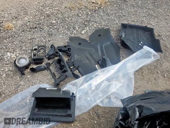 2019 Chevrolet Equinox LT with VIN 2GNAXKEV5K6185776, listed as a Copart auction lot 85515865 with Not provided miles and Salvage title. Bid and sale history available at DreamBid. Image 13.