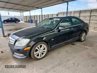 2012 Mercedes-Benz C 250 Sport с VIN WDDGF4HB4CA603838, выставлен на аукционе Copart как лот 81228835 с пробегом 163 793 миль миль и Чистый • Clean title. История ставок и продаж доступна на DreamBid. Изображение 1.