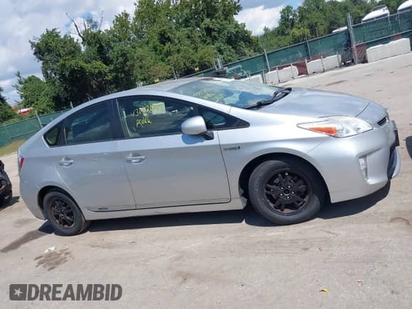 2013 Toyota Prius One с VIN JTDKN3DU6D0345967, выставлен на аукционе IAAI как лот 43092056 с пробегом 208 190 миль миль и . История ставок и продаж доступна на DreamBid. Изображение 13.