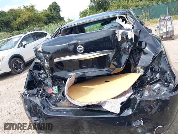 2014 Nissan Maxima S z VIN 1N4AA5AP8EC441879, wystawiony jako IAAI lot #43218086 z przebiegiem 157 347 mil mil oraz . Historia ofert i sprzedaży dostępna na DreamBid. Obrazek 14.