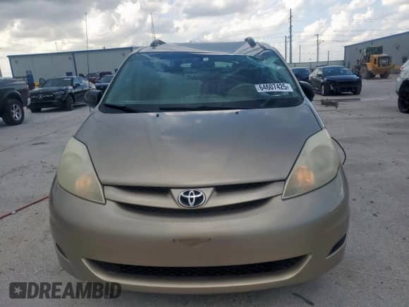 2007 Toyota Sienna CE с VIN 5TDZK23CX7S049846, выставлен на аукционе Copart как лот 64607425 с пробегом 201 966 миль миль и Списание • Salvage title. История ставок и продаж доступна на DreamBid. Изображение 5.