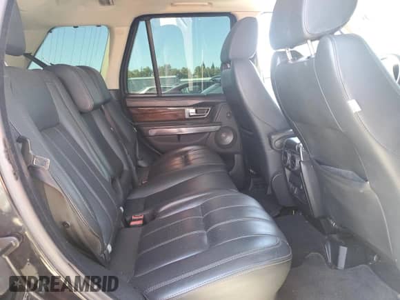 2010 Land Rover Range Rover Sport HSE Lux with VIN SALSK2D42AA256866, listed as a Copart auction lot 85919285 with 179,692 mi miles and Salvage title. Bid and sale history available at DreamBid. Image 11.