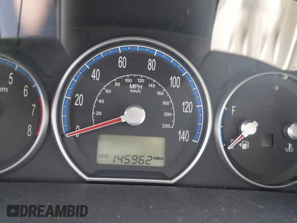2009 Hyundai Santa Fe Limited с VIN 5NMSH13E69H314702, выставлен на аукционе IAAI как лот 43116018 с пробегом 145 962 миль миль и . История ставок и продаж доступна на DreamBid. Изображение 7.