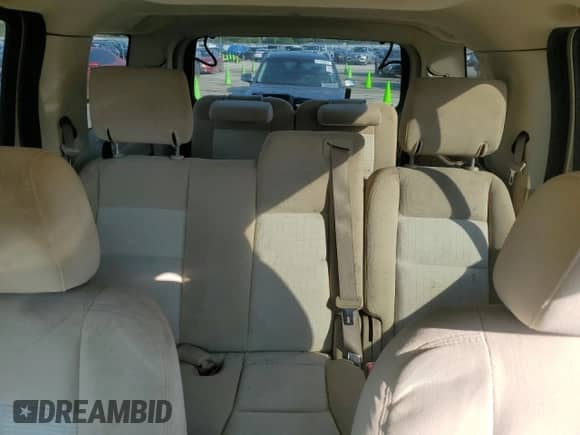 2006 Ford Explorer XLT с VIN 1FMEU63E86UB16502, выставлен на аукционе Copart как лот 81434435 с пробегом 183 493 миль миль и Списание • Salvage title. История ставок и продаж доступна на DreamBid. Изображение 10.