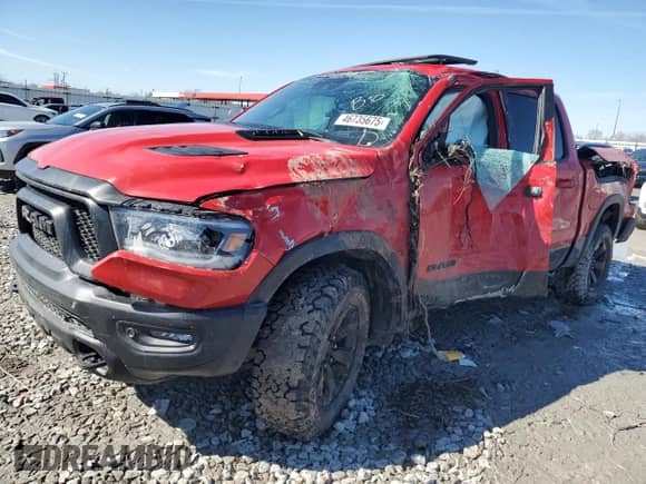 2022 Ram 1500 Rebel z VIN 1C6SRFLM5NN150462, wystawiony jako Copart lot #46735675 z przebiegiem 89 781 mil mil oraz Szkoda całkowita • Salvage title. Historia ofert i sprzedaży dostępna na DreamBid. Obrazek 1.