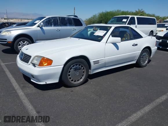 1991 Mercedes-Benz 500 с VIN WDBFA66E2MF018949, выставлен на аукционе IAAI как лот 42957294 с пробегом Не указан миль и . История ставок и продаж доступна на DreamBid. Изображение 16.