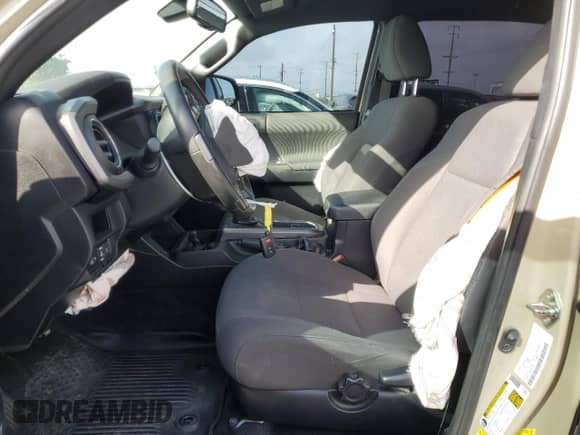 2019 Toyota Tacoma SR5 с VIN 3TMDZ5BN3KM068399, выставлен на аукционе Copart как лот 86702205 с пробегом 69 654 миль миль и Списание • Salvage title. История ставок и продаж доступна на DreamBid. Изображение 7.