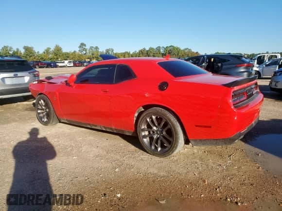 2023 Dodge Challenger R/T Scat Pack с VIN 2C3CDZFJXPH563377, выставлен на аукционе Copart как лот 90672125 с пробегом 30 167 миль миль и Списание • Salvage title. История ставок и продаж доступна на DreamBid. Изображение 2.